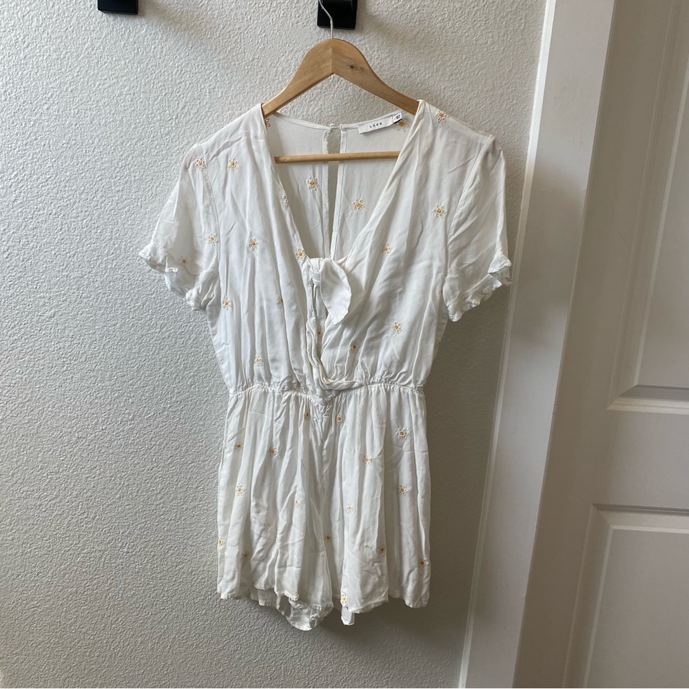 LUSH White Daisy Romper